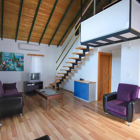 Uslu Two Bedrooms For Weekly וילה *